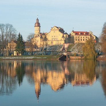 Памятники Мира и Несвижа