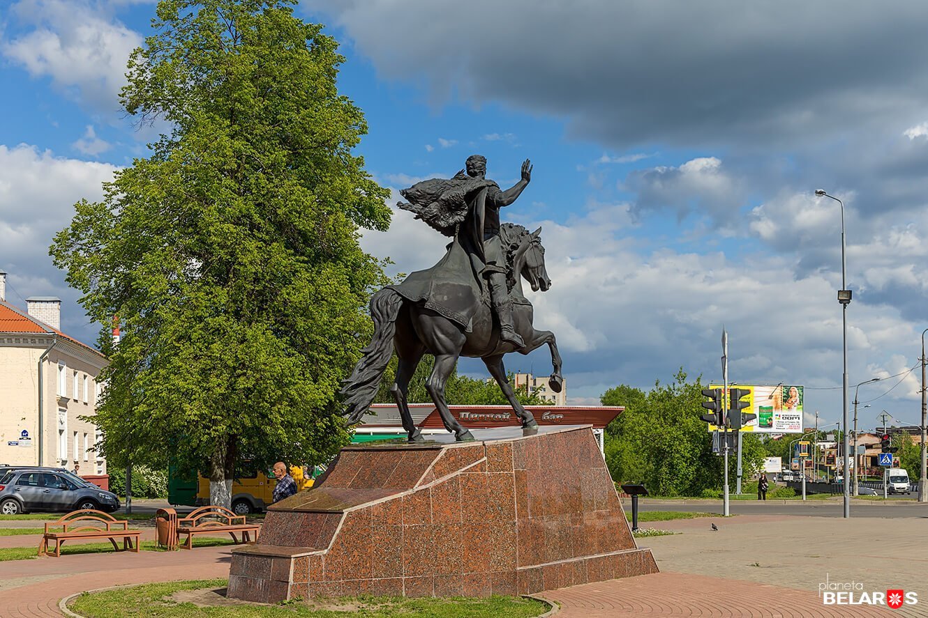 Картинки памятники беларуси