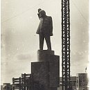 «…и 6-метровый Ленин с занесенным над головой кулаком». Что за статуи украшали Минск до войны